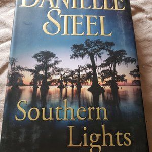 Southern Lights by Danielle Steele HC